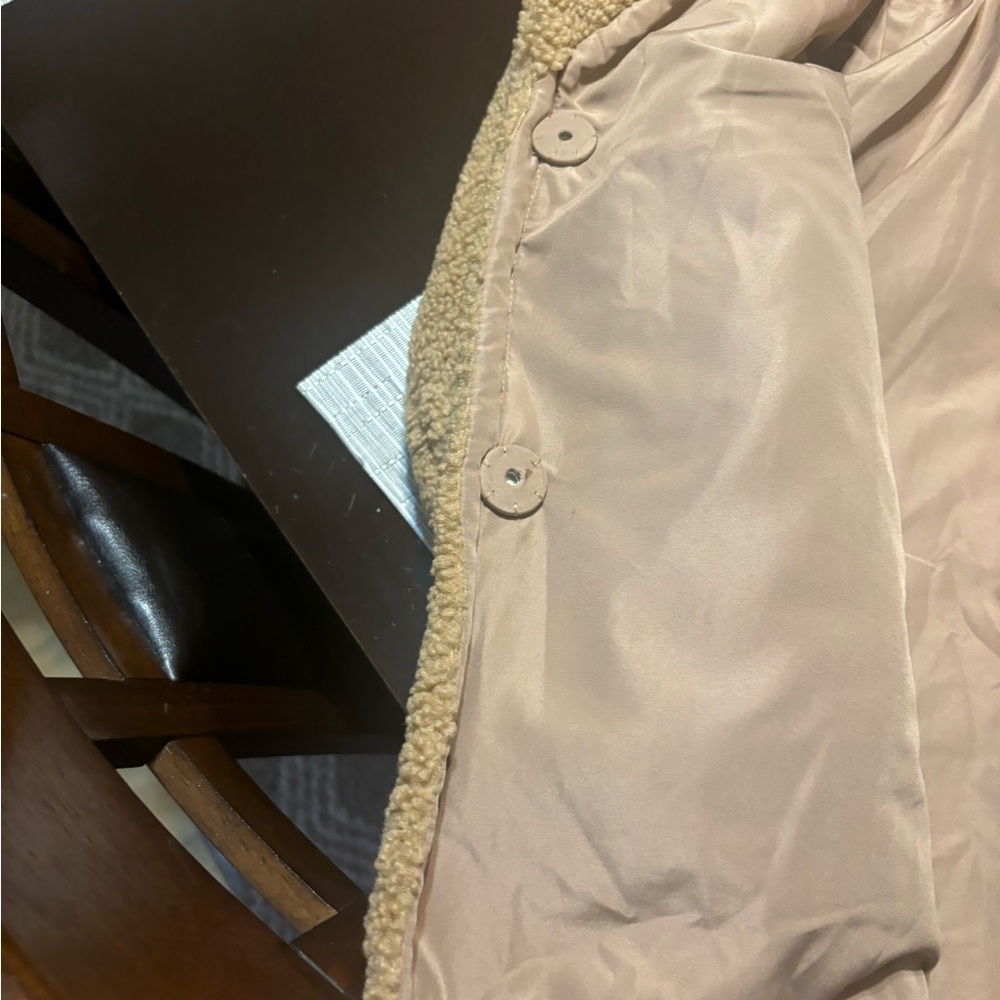 Teddy bear jacket women’s size large tags are missing never worn - Picture 6 of 9